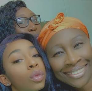 Meet your Posher, Rikeisha